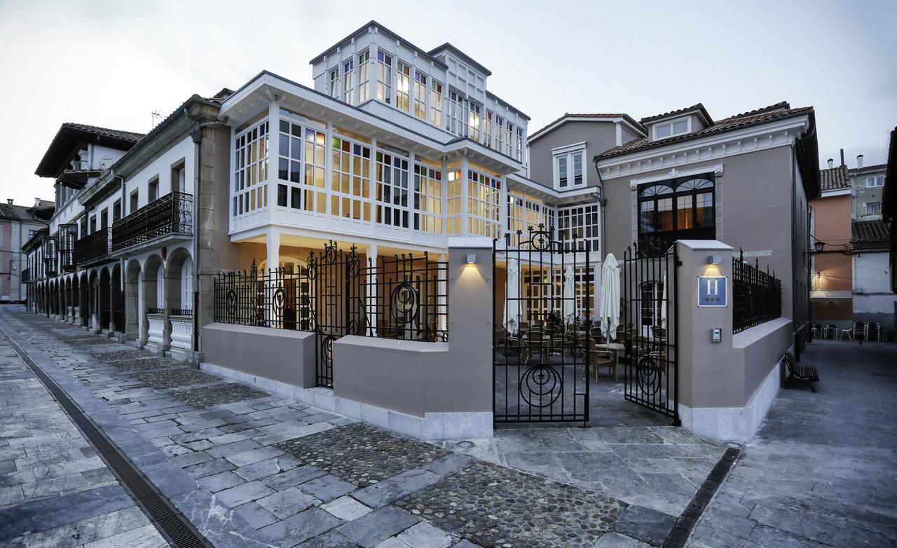 Hotel Rey Silo ปราเวีย ภายนอก รูปภาพ